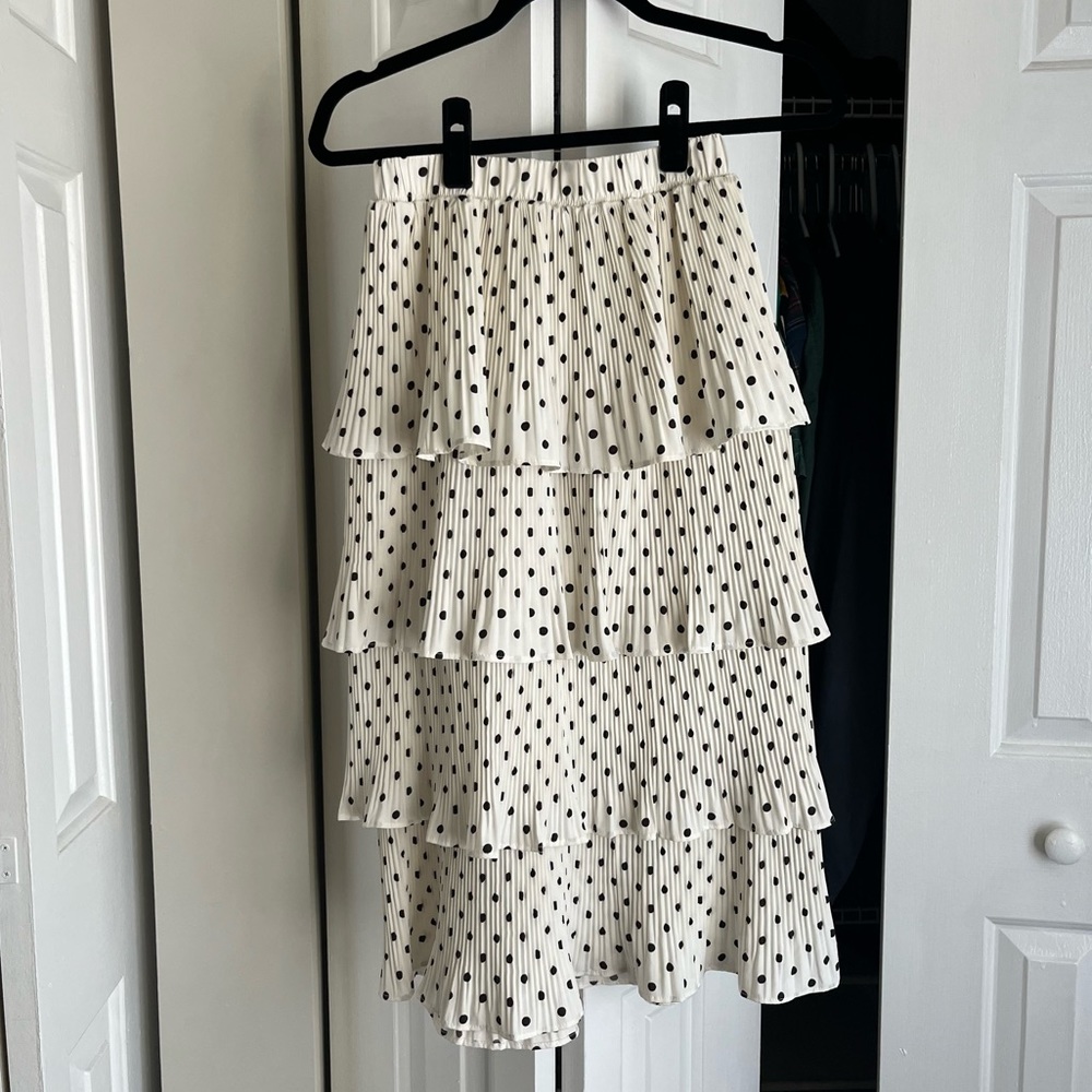 Classic Polkadot Tiered Midi Skirt